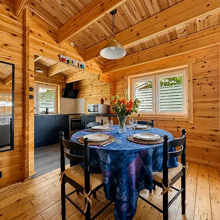 Chalet cosy, proche lac&plage * Hourtin