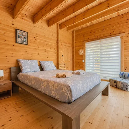 Chalet cosy, proche lac&plage Hourtin